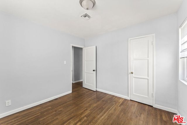 8102 Norwich Avenue, Los Angeles, CA 91402
