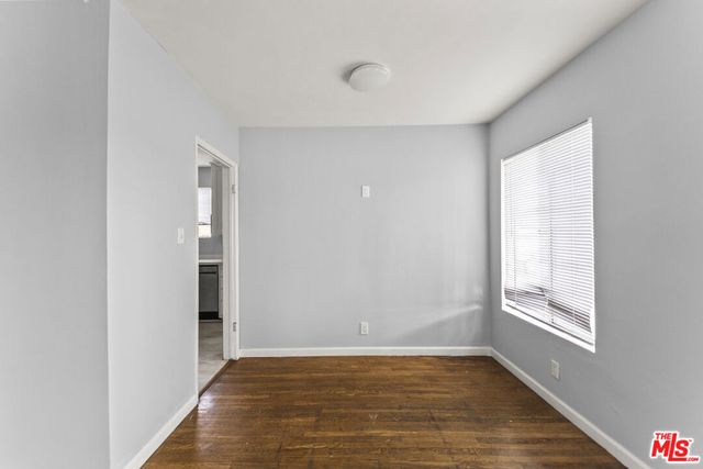 8102 Norwich Avenue, Los Angeles, CA 91402