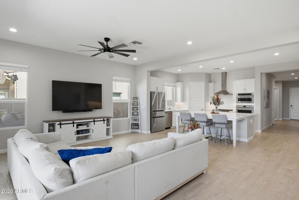 6035 E QUAIL Avenue, Phoenix, AZ 85054 — photo 4