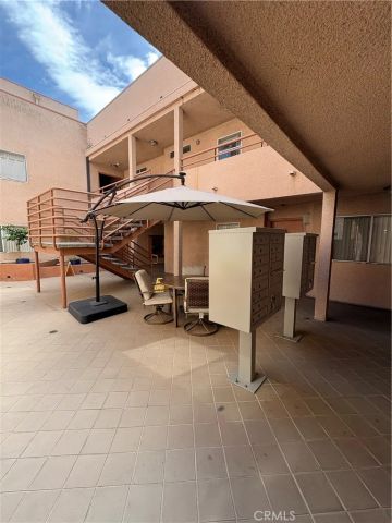 5060 Kester Avenue 103, Sherman Oaks, CA 91403