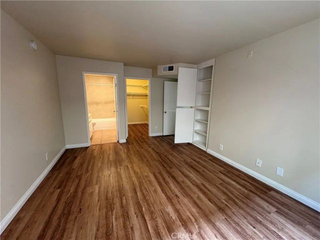5060 Kester Avenue 103, Sherman Oaks, CA 91403
