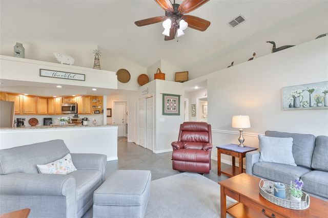 2109 NEW BEDFORD DRIVE, Sun City Center, FL 33573