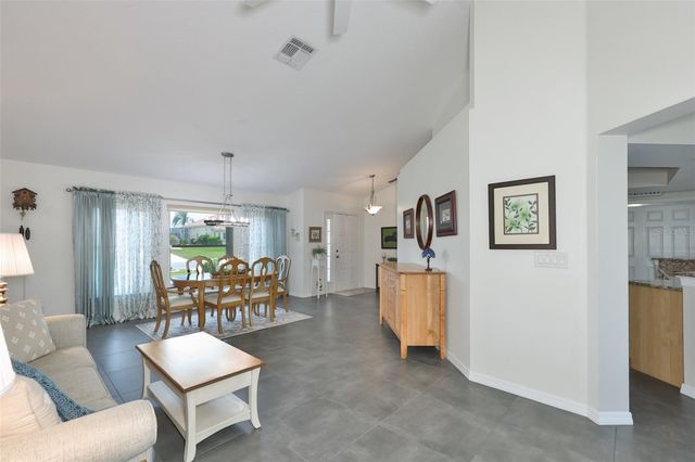 2109 NEW BEDFORD DRIVE, Sun City Center, FL 33573