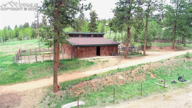 210 Bridlewood Lane, Woodland Park, CO 80863