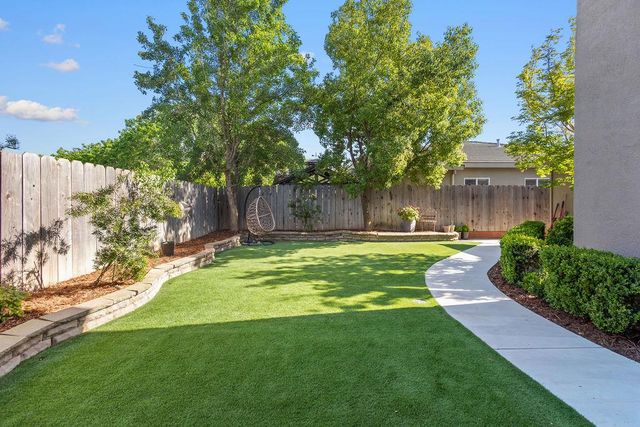 3364 Silverwood St, Escalon, CA 95320