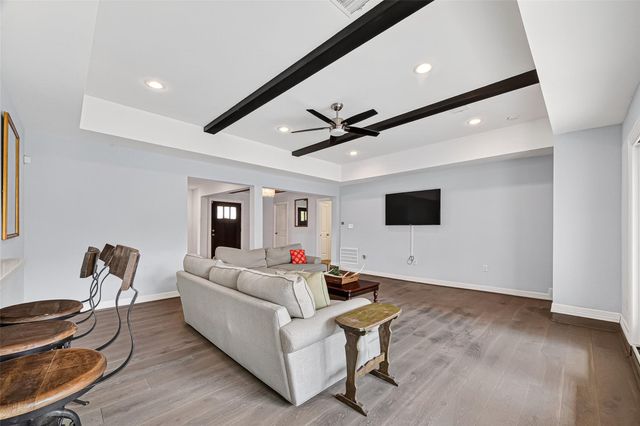 5907 Beaudry Drive, Houston, TX 77035