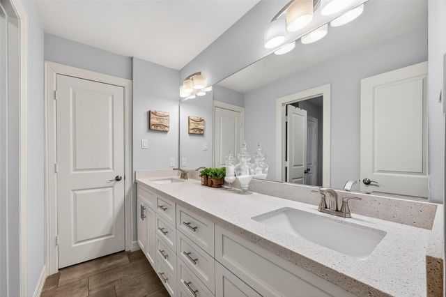 5907 Beaudry Drive, Houston, TX 77035