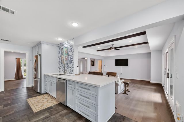 5907 Beaudry Drive, Houston, TX 77035