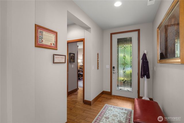 4805 Meriwood Drive NE, Lacey, WA 98516