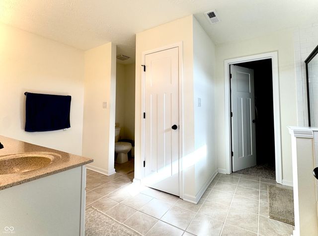 7235 Wilshire Way, Avon, IN 46123