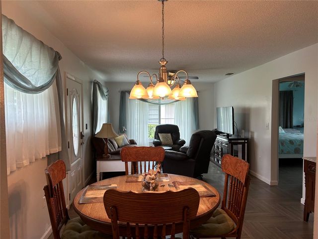 1359 GLENDALE CIRCLE W 214, Sarasota, FL 34232