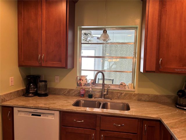 1359 GLENDALE CIRCLE W 214, Sarasota, FL 34232