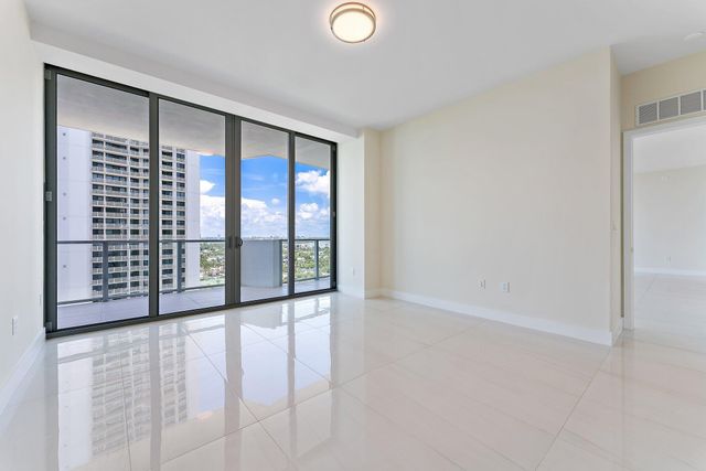 3100 N Ocean Drive H1206, Singer Island, FL 33404