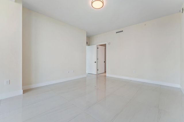 3100 N Ocean Drive H1206, Singer Island, FL 33404