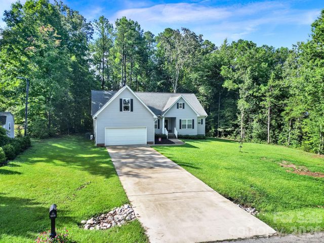 1205 Arundel Road, Lancaster, SC 29720