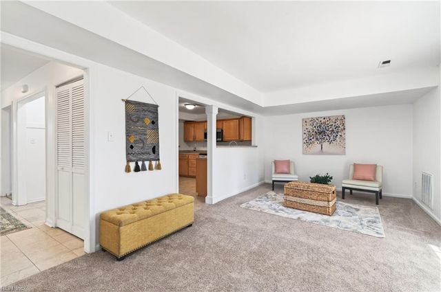 214 South AVE, Newport News, VA 23601