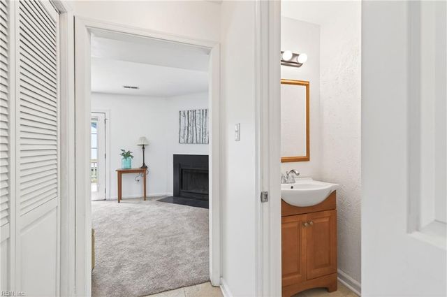 214 South AVE, Newport News, VA 23601