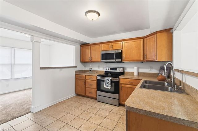 214 South AVE, Newport News, VA 23601