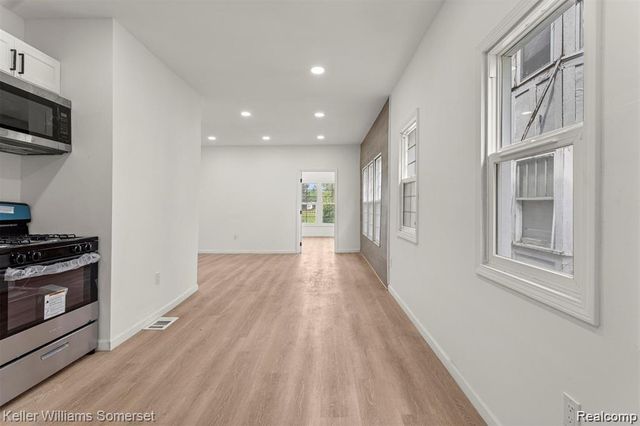 7432 Churchill Street, Detroit, MI 48206