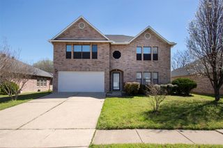 3152 Spyglass Drive, Grand Prairie, TX 75052