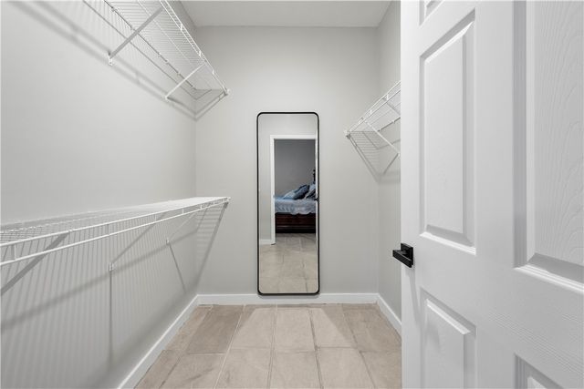 1608 Saint Andrews Dr, South Strabane, PA 15301