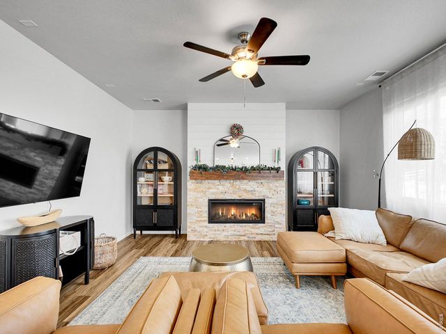2545 Villageview Ln, Castle Rock, CO 80104