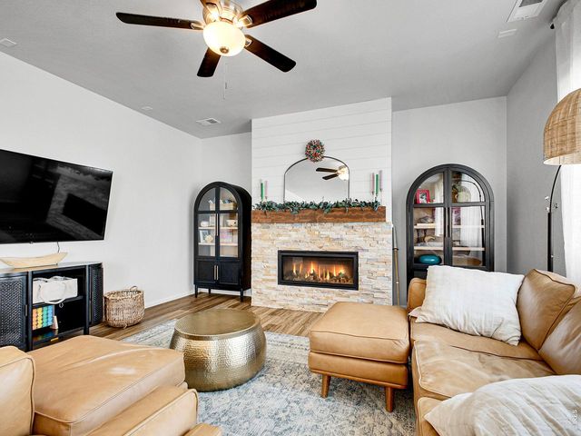 2545 Villageview Ln, Castle Rock, CO 80104