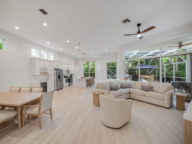 143 Sunset Bay Drive, Palm Beach Gardens, FL 33418