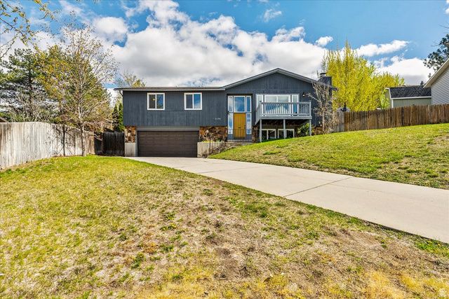 2196 E THISTLEWOOD WAY, Sandy, UT 84092