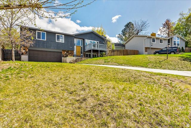 2196 E THISTLEWOOD WAY, Sandy, UT 84092