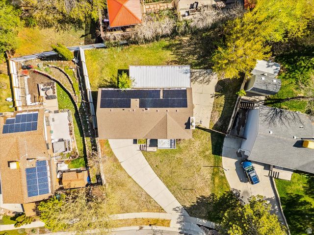 2196 E THISTLEWOOD WAY, Sandy, UT 84092