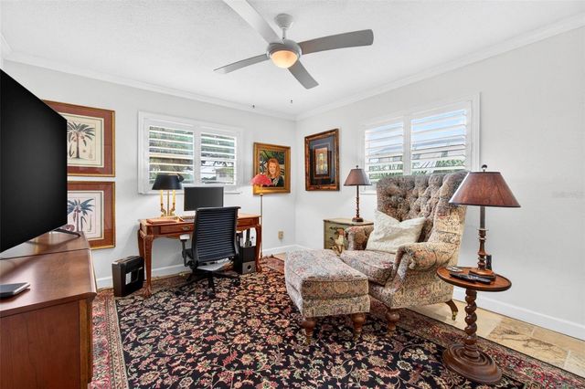 1065 EDEN ISLE BOULEVARD NE 2, St Petersburg, FL 33704