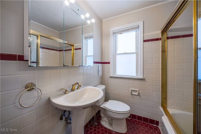 23211 Fernwood Drive, Beachwood, OH 44122