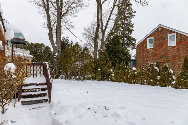 23211 Fernwood Drive, Beachwood, OH 44122