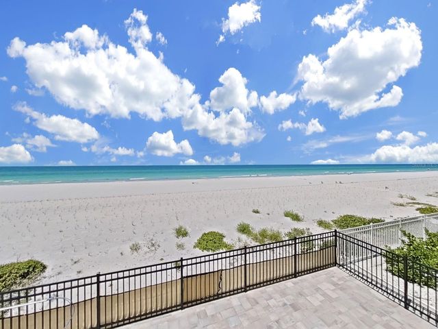 19020 GULF BOULEVARD 8, Indian Shores, FL 33785