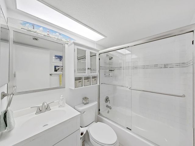 19020 GULF BOULEVARD 8, Indian Shores, FL 33785