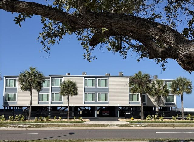 19020 GULF BOULEVARD 8, Indian Shores, FL 33785