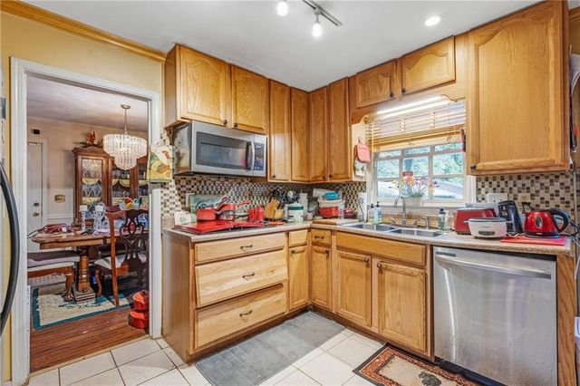 5401 Panola Way Lane, Lithonia, GA 30058