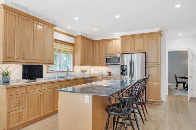 55-B Hancock St, Lexington, MA 02420