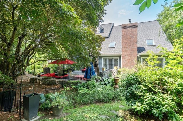 55-B Hancock St, Lexington, MA 02420