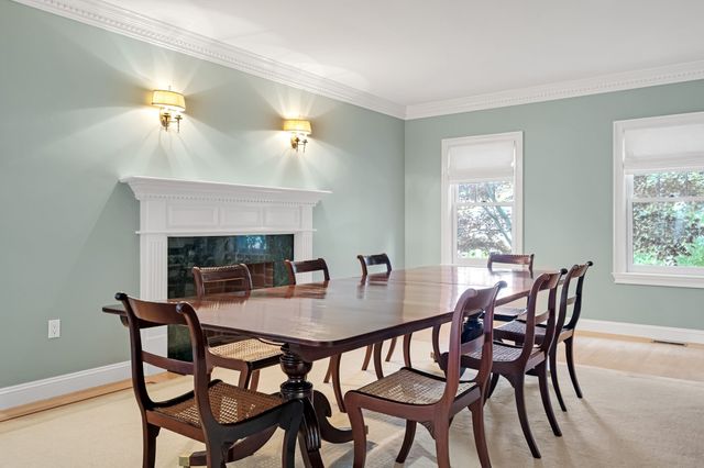 55-B Hancock St, Lexington, MA 02420