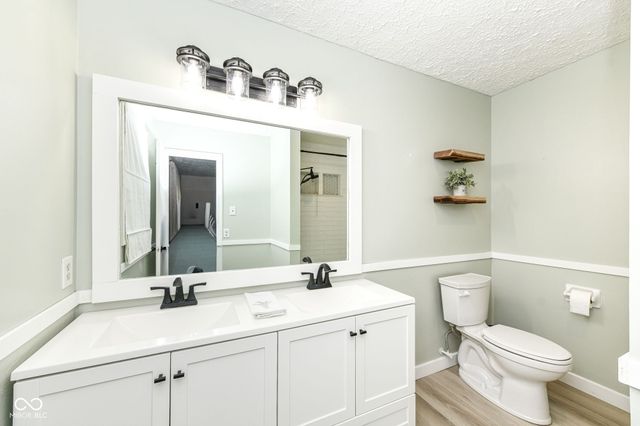 1202 Willow Way, Noblesville, IN 46062