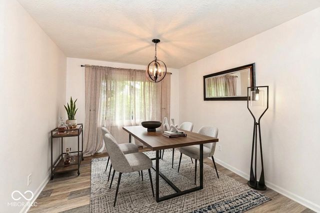 1202 Willow Way, Noblesville, IN 46062