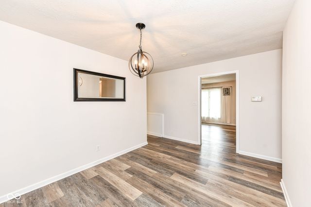1202 Willow Way, Noblesville, IN 46062