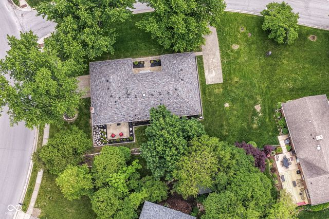 1202 Willow Way, Noblesville, IN 46062