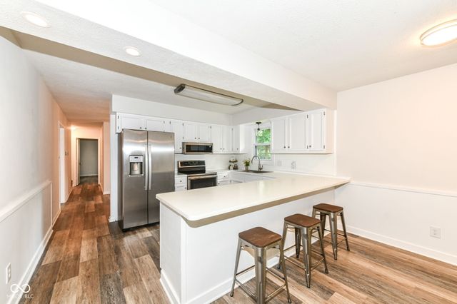 1202 Willow Way, Noblesville, IN 46062