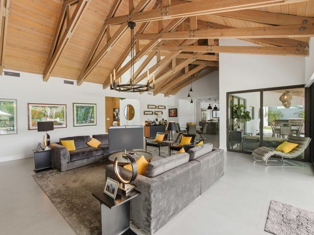 256 Hamlet Drive, Delray Beach, FL 33445