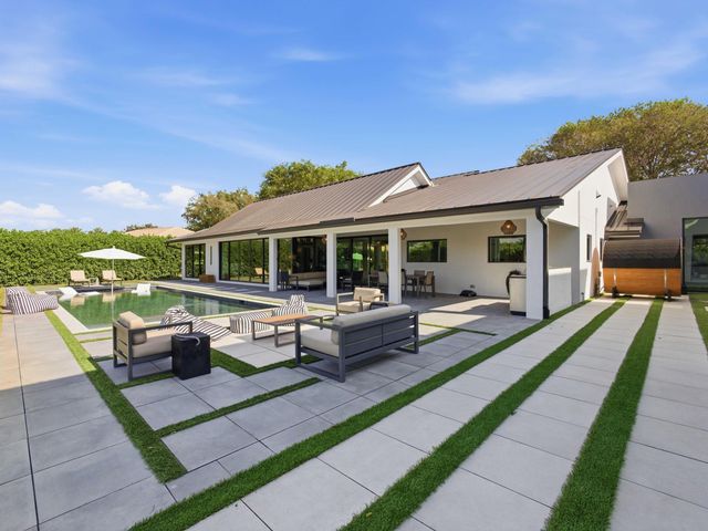 256 Hamlet Drive, Delray Beach, FL 33445