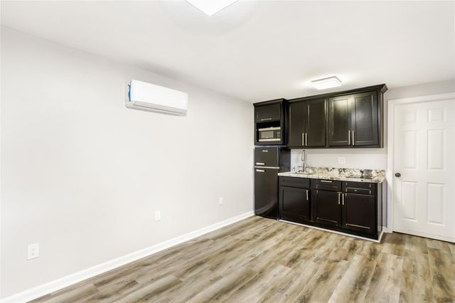 1031 County Road 3404, Cleveland, TX 77327