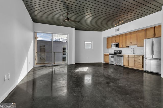 620 Glen Iris Drive NE 521, Atlanta, GA 30308
